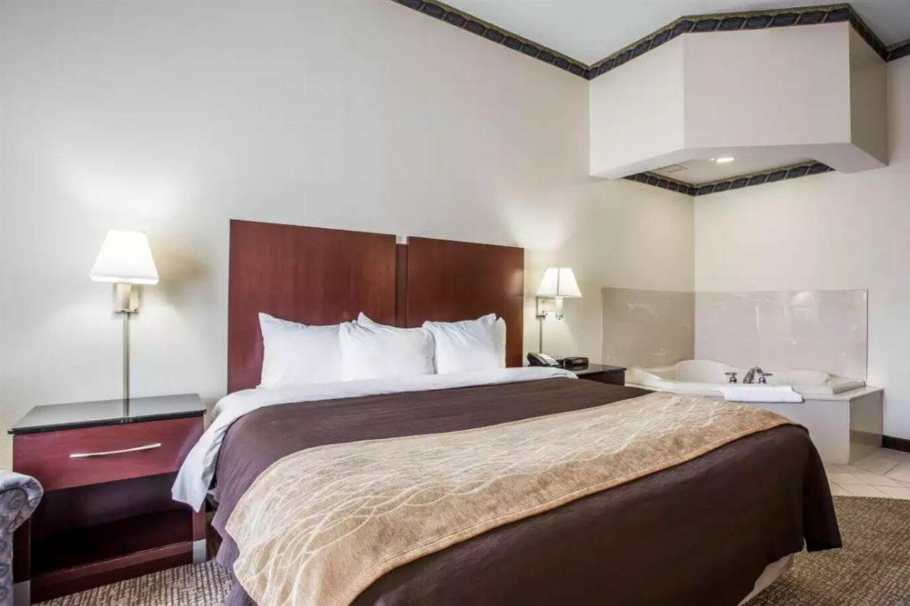 Comfort Inn & Suites Ftjackson Maingate Колумбія Екстер'єр фото