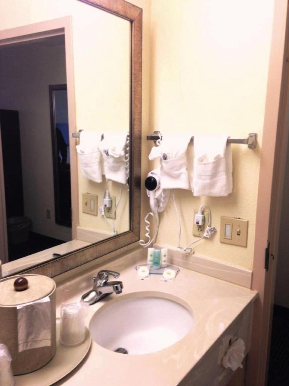 Comfort Inn & Suites Ftjackson Maingate Колумбія Екстер'єр фото